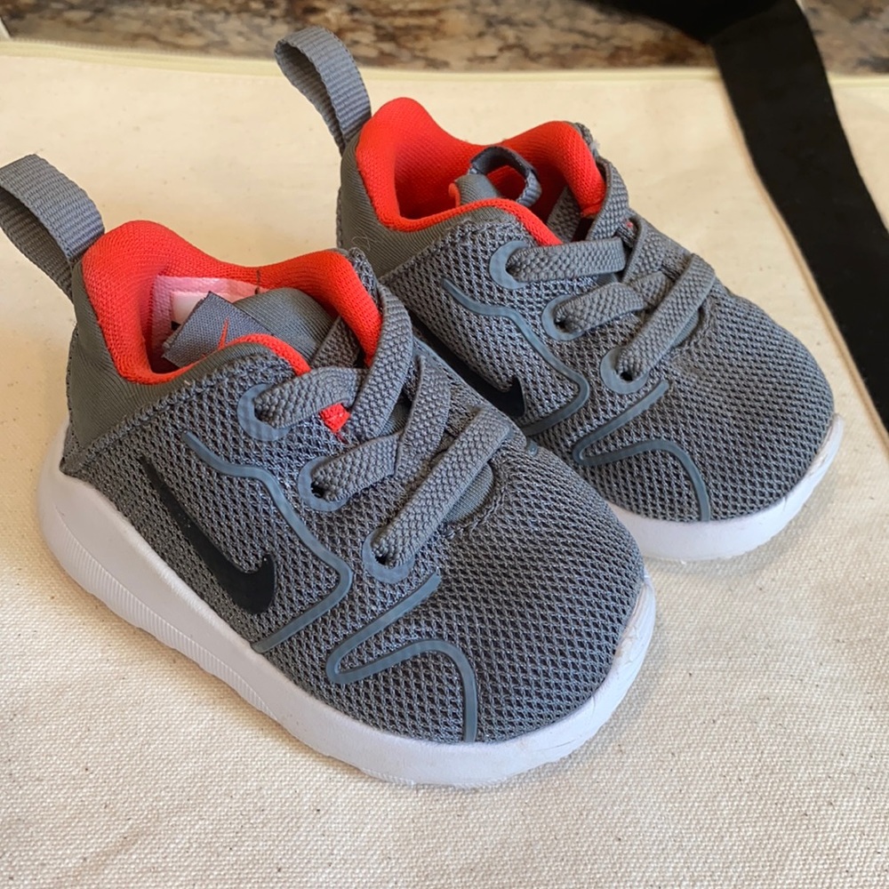 Nike 2C
